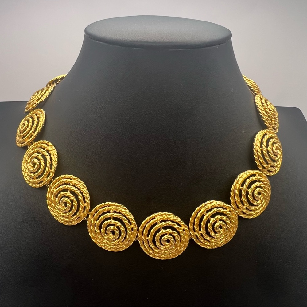 Vintage Chunky Gold Tone Rope Textured Circle Spirals Collar Choker Necklace